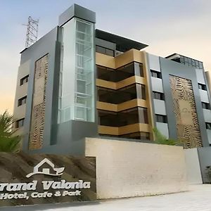Grand Valonia